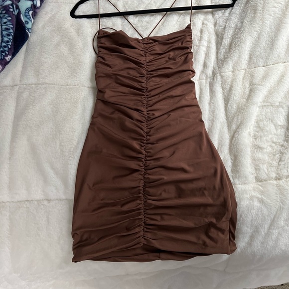 Beginning Boutique Dress - Picture 2 of 3